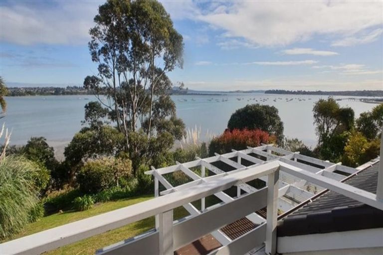 Photo of property in 6 Lilford Place, Half Moon Bay, Auckland, 2012