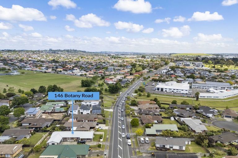 Photo of property in 146 Botany Road, Botany Downs, Auckland, 2010