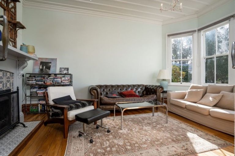 Photo of property in 247 Cross Line, Morison Bush, Greytown, 5794