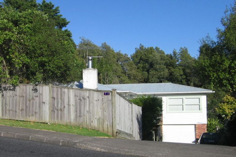 Photo of property in 18 Tilden Avenue, Hillcrest, Auckland, 0627