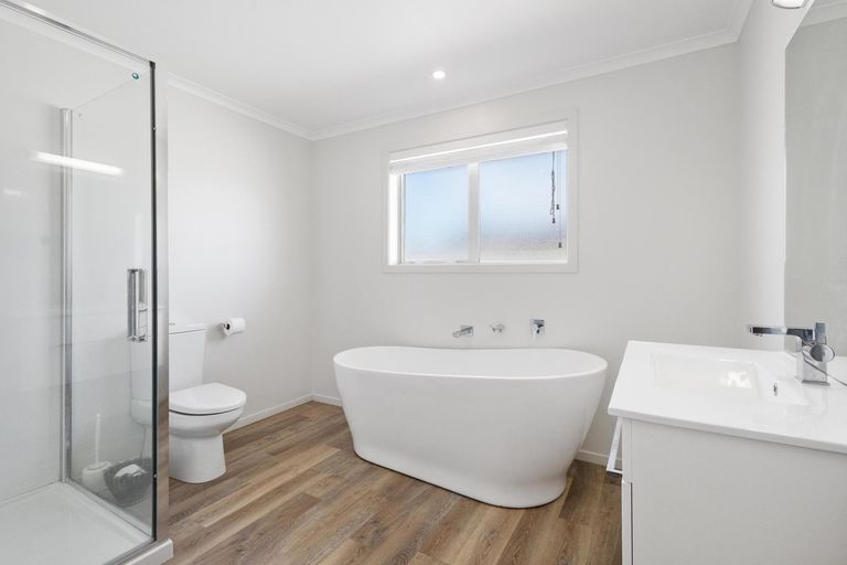 Photo of property in 16 O'sullivan Drive, Matamata, 3400