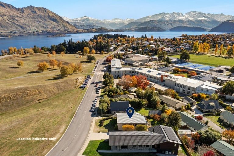 Photo of property in 95 Plantation Road, Wanaka, 9305