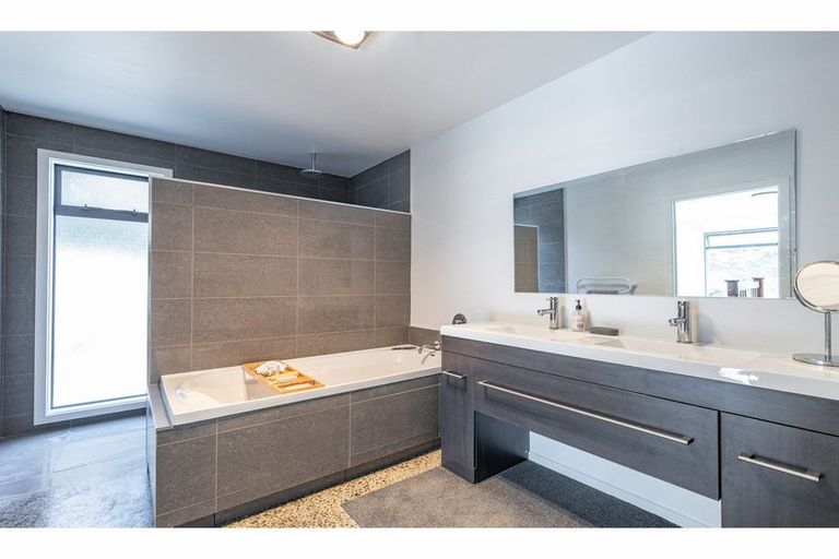 Photo of property in 1659 Thongcaster Road, Burnt Hill, Oxford, 7495