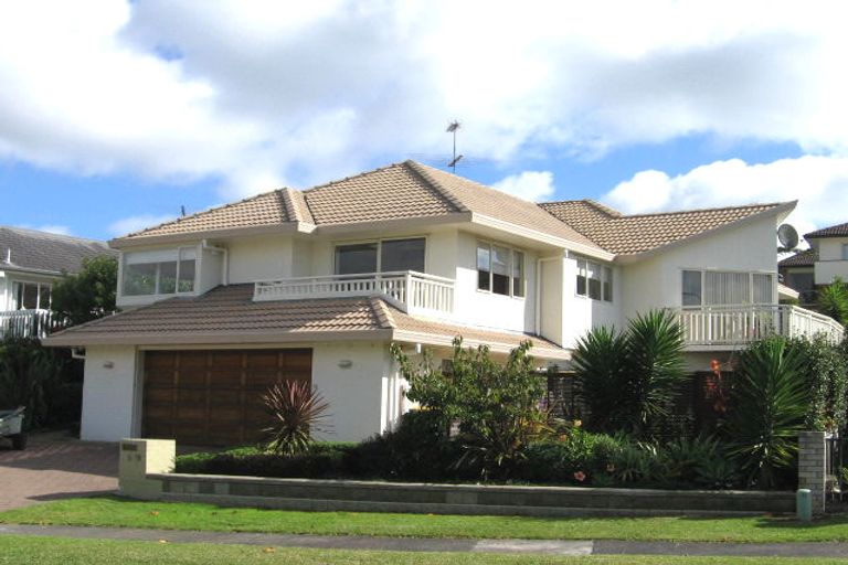 Photo of property in 6a Westview Court, Somerville, Auckland, 2014
