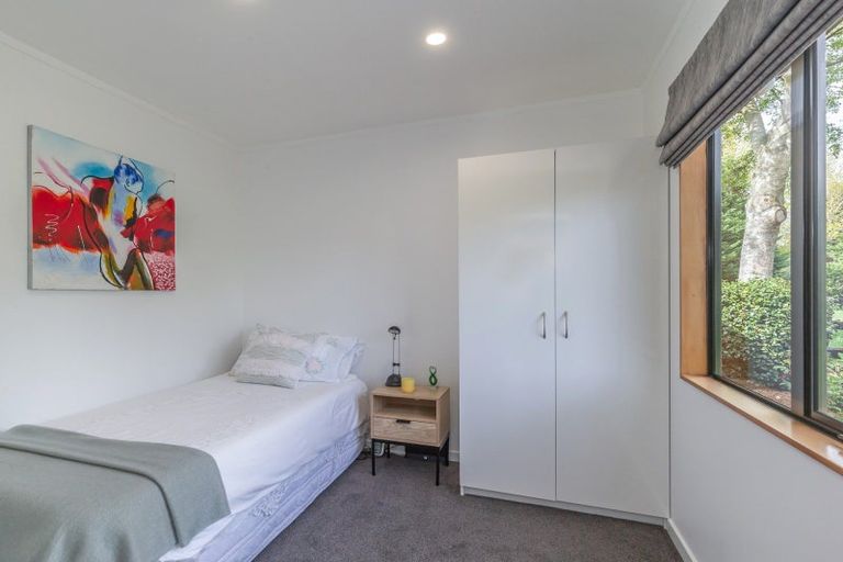 Photo of property in 80 Avenue North Road, Levin, 5510