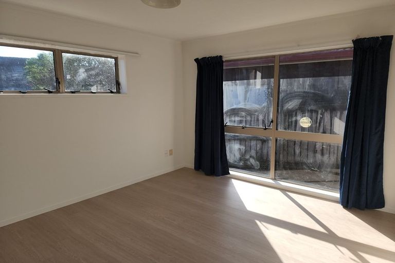 Photo of property in 81 Aberfeldy Avenue, Highland Park, Auckland, 2010