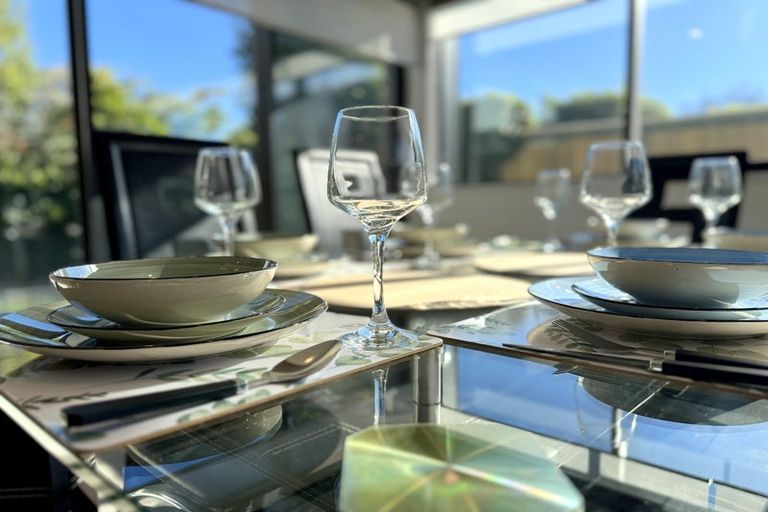 Photo of property in 1/251 Memorial Avenue, Burnside, Christchurch, 8053