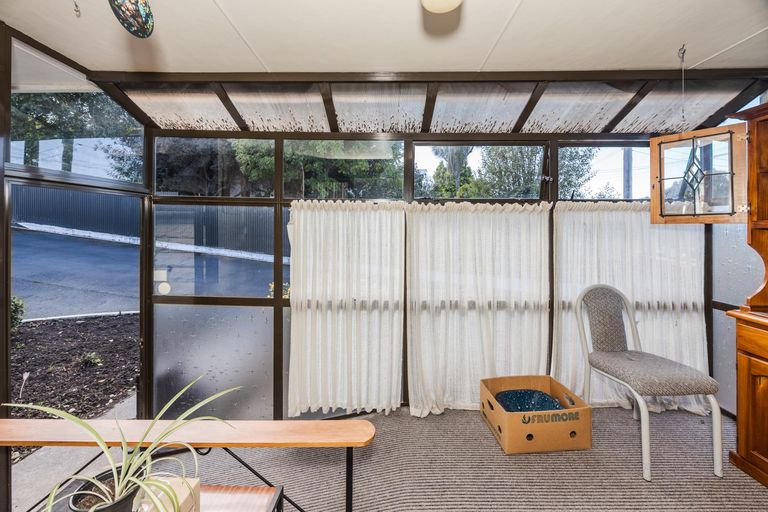 Photo of property in 6a Stuart Street, Holmes Hill, Oamaru, 9401