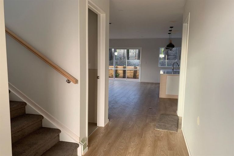 Photo of property in 34 Matahae Drive, Flat Bush, Auckland, 2019