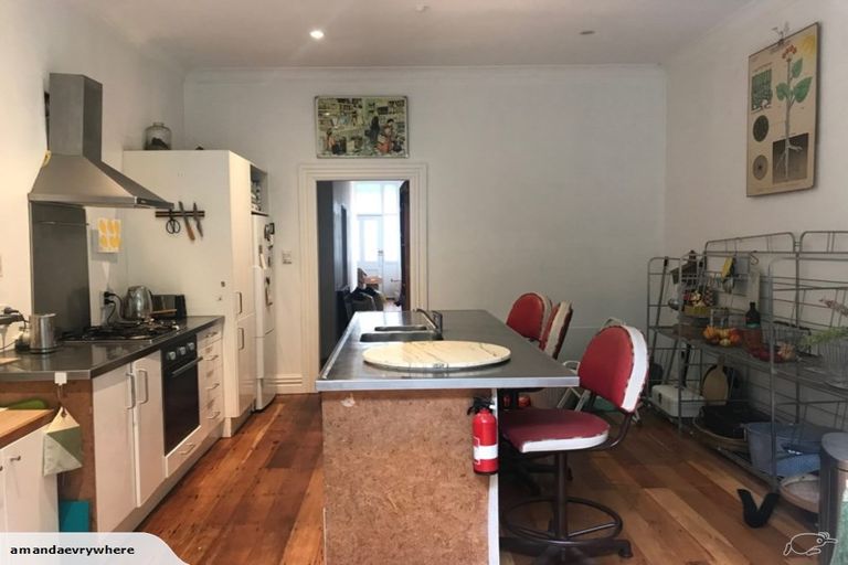 Photo of property in 16 Russell Terrace, Newtown, Wellington, 6021