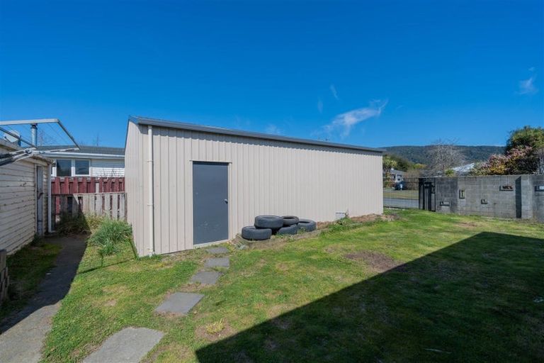 Photo of property in 26 Mararoa Drive, Manapouri, 9679