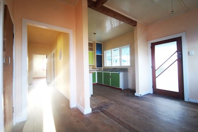 Photo of property in 21 Queen Street, Wairoa, 4108