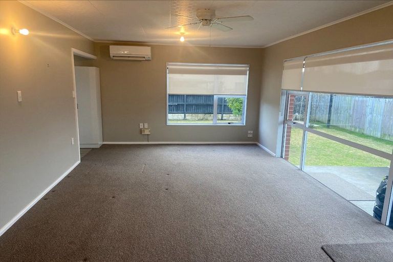 Photo of property in 1/156 Charles Street, Westshore, Napier, 4110