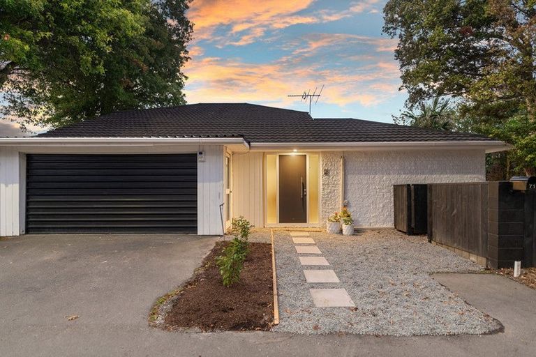 Photo of property in 71 North Parade, Richmond, Christchurch, 8013
