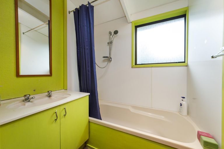 Photo of property in 6 Cobbe Crescent, Feilding, 4702