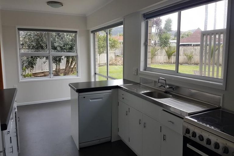 Photo of property in 6 Kotare Crescent, Maunu, Whangarei, 0110