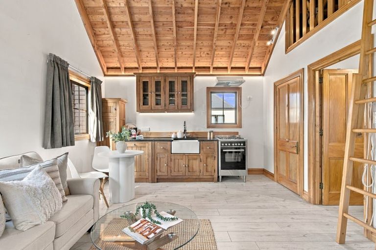 Photo of property in 69 Oxford Street, Lyttelton, 8082