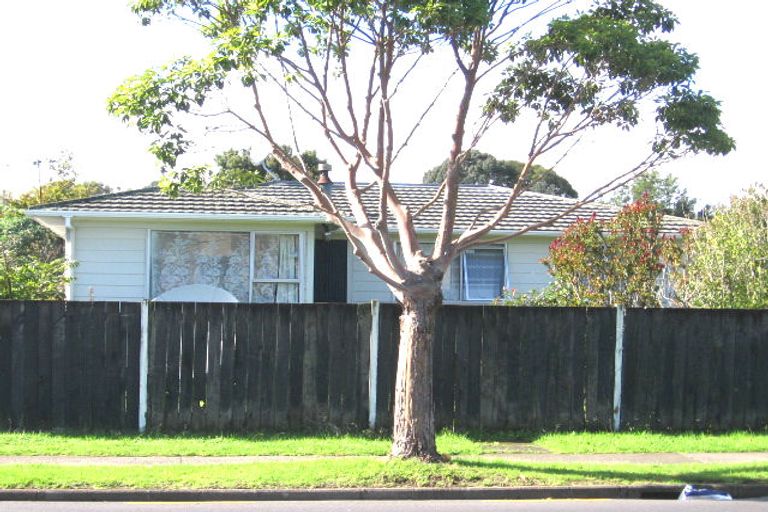Photo of property in 2/374 Bucklands Beach Road, Bucklands Beach, Auckland, 2012