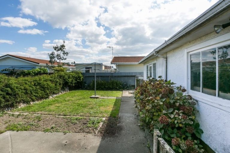 Photo of property in 57 Riverbend Road, Onekawa, Napier, 4110