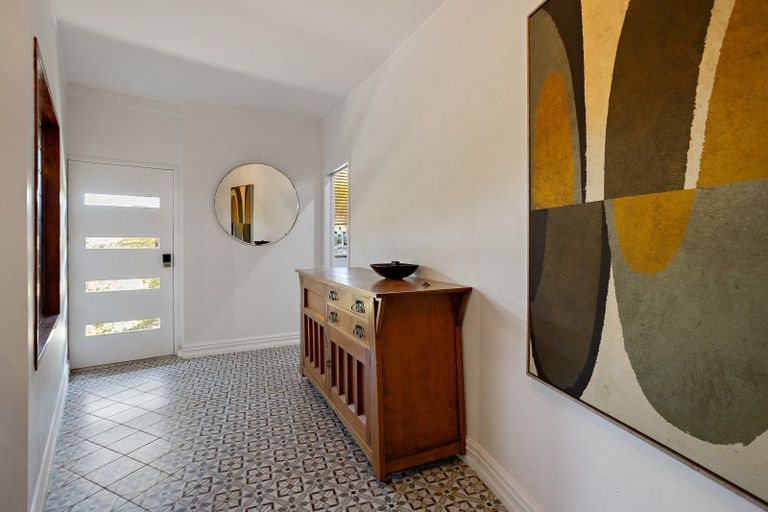 Photo of property in 21 Haddon Crescent, Whitianga, 3510