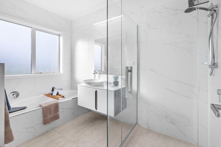 Photo of property in 13 Dulverton Rise, Flagstaff, Hamilton, 3210