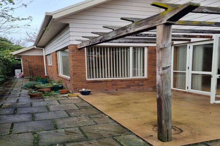 Photo of property in 5a Oakhurst Place, Russley, Christchurch, 8042