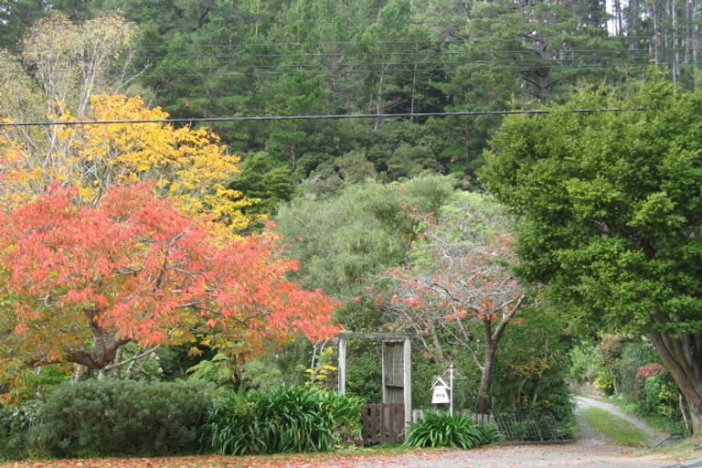 Photo of property in 113 Pinehaven Road, Pinehaven, Upper Hutt, 5019