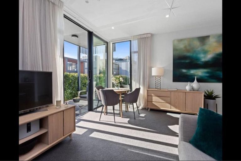 Photo of property in 1/50 Kilmore Street, Christchurch Central, Christchurch, 8013