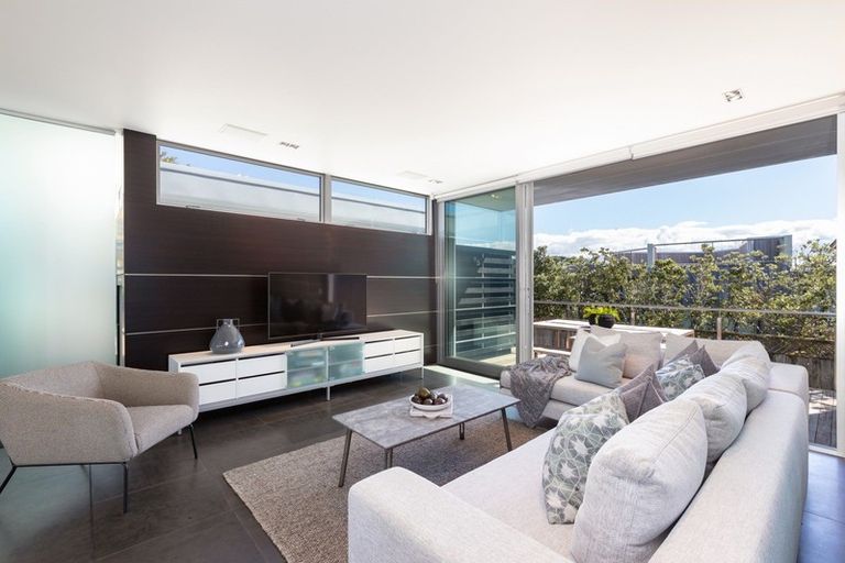 Photo of property in 57 Success Court, Omaha, 0986