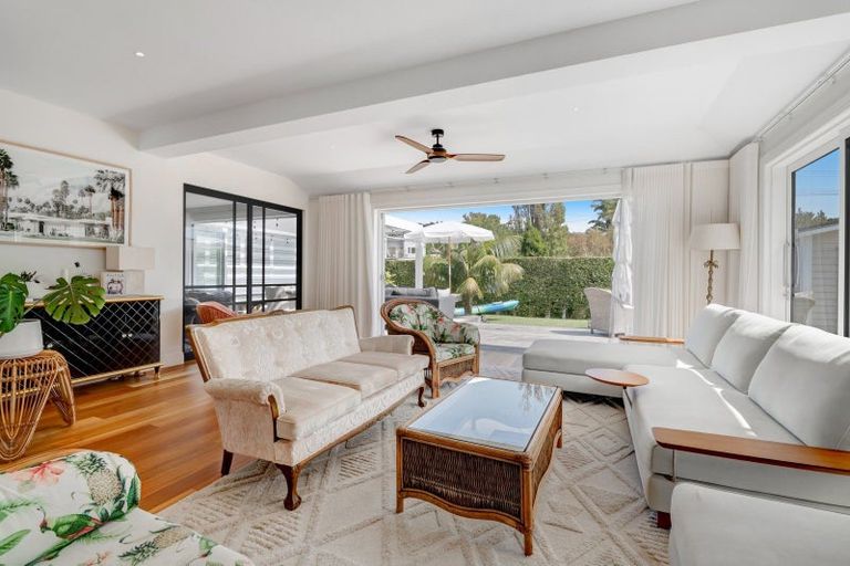 Photo of property in 7 Ardlui Avenue, Manly, Whangaparaoa, 0930