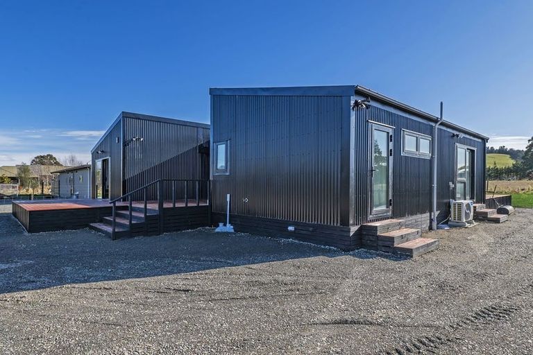 Photo of property in 3124 Coaltrack Road, Coalgate, 7673