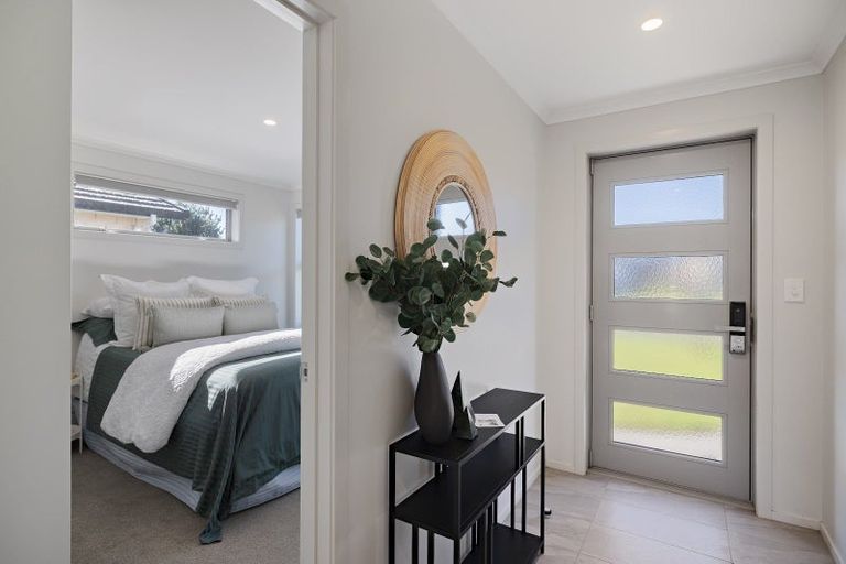 Photo of property in 22 Richardson Road, Omokoroa, 3114