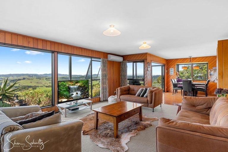 Photo of property in 338a Wairere Road, Paparoa, 0571