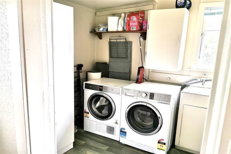 Photo of property in 81e Huatoki Street, Vogeltown, New Plymouth, 4310