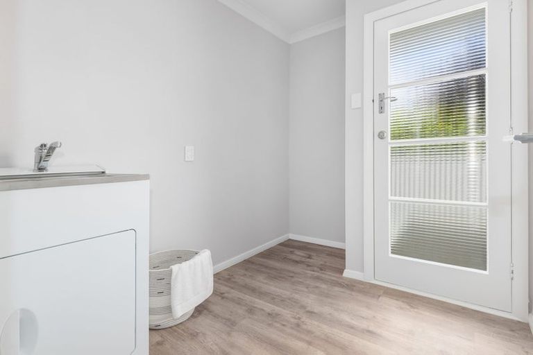 Photo of property in 9 Gordon Place, Levin, 5510