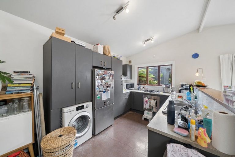 Photo of property in 14 Emmett Street, Newtown, Wellington, 6021