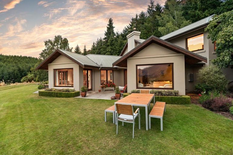 Photo of property in 515 Mount Barker Road, Wanaka, 9382
