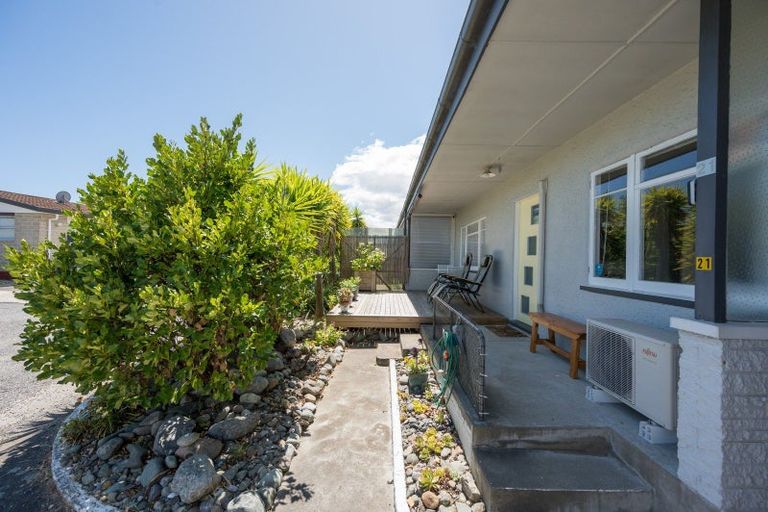 Photo of property in 21 Centennial Road, Tahunanui, Nelson, 7011