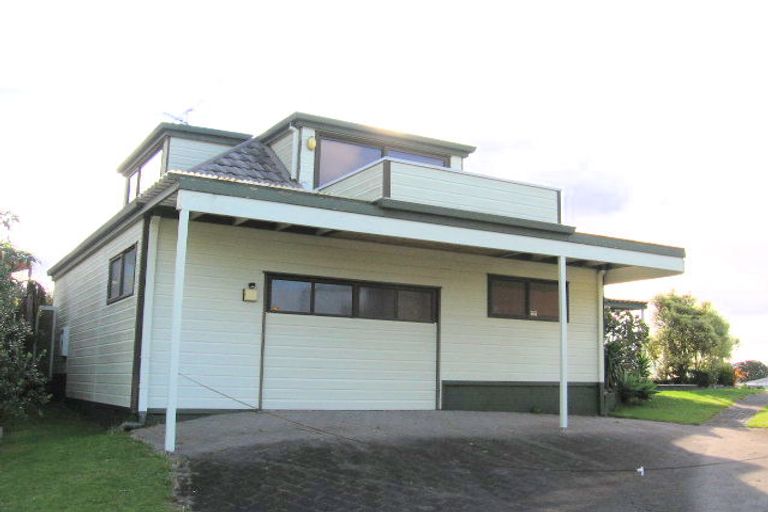 Photo of property in 12 Oxley Close, Pauanui, Hikuai, 3579