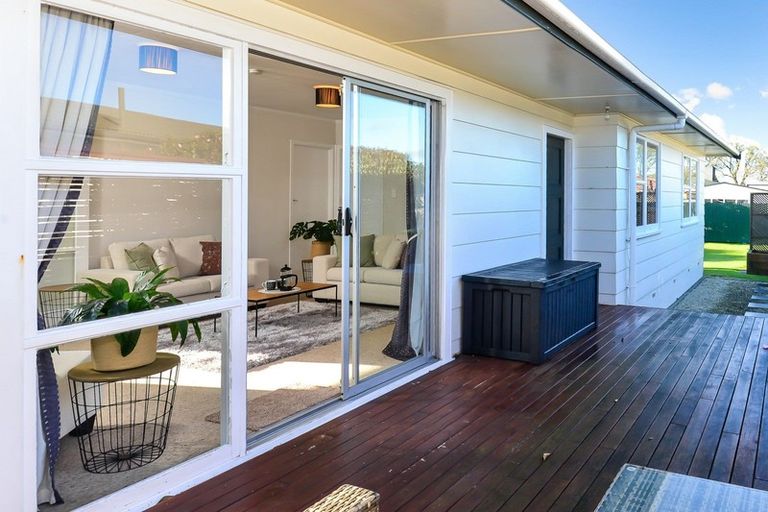 Photo of property in 12 Katherine Place, Melville, Hamilton, 3206