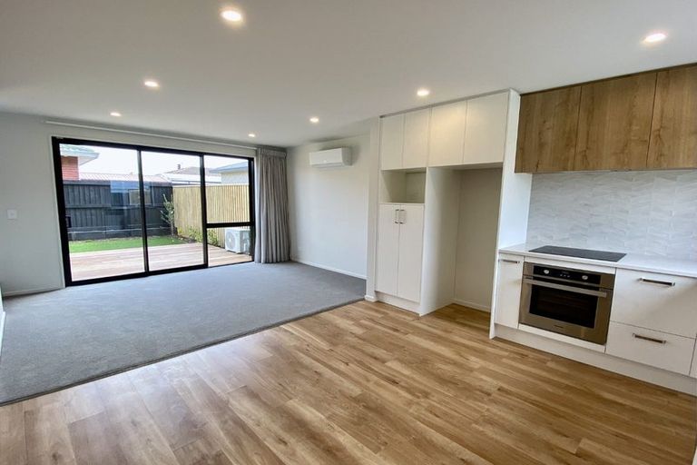 Photo of property in 4/9 Marcroft Street, Woolston, Christchurch, 8062