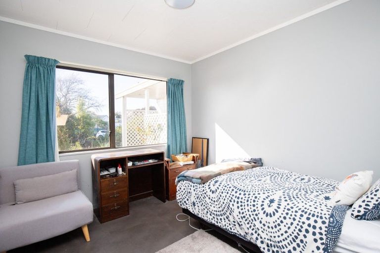 Photo of property in 22 Darlington Street, Ngatea, 3503