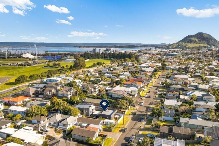 Photo of property in 32a Campbell Road, Mount Maunganui, 3116