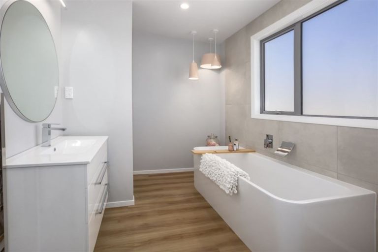 Photo of property in 29 Ken Douglas Drive, Aotea, Porirua, 5024