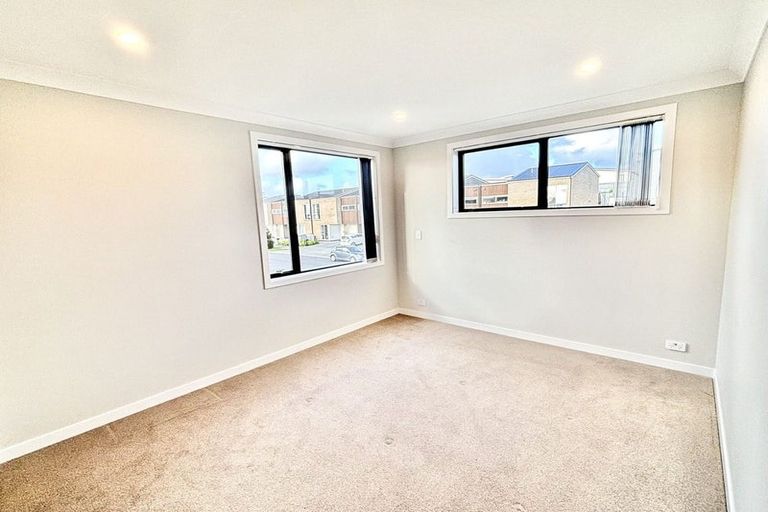 Photo of property in 19 Harewood Street, Whenuapai, Auckland, 0618