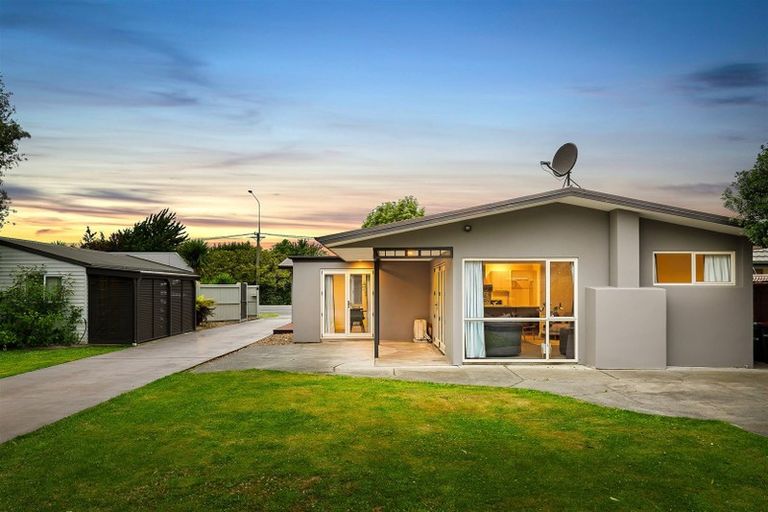 Photo of property in 462 Halswell Road, Halswell, Christchurch, 8025