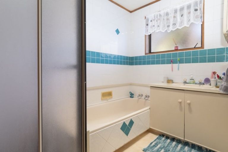 Photo of property in 402b Ngatai Road, Bellevue, Tauranga, 3110