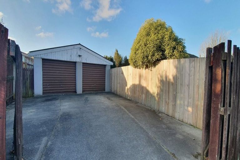 Photo of property in 12 Wingate Street, Redwood, Christchurch, 8051