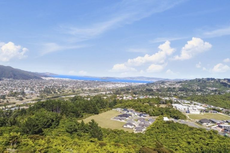 Photo of property in 34 Mossburn Grove, Kelson, Lower Hutt, 5010
