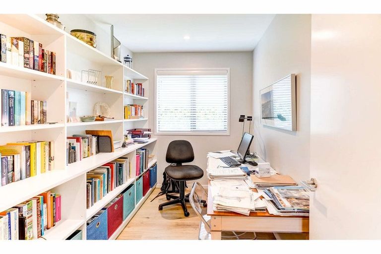 Photo of property in 17 Te Wairere Crescent, Kerikeri, 0230